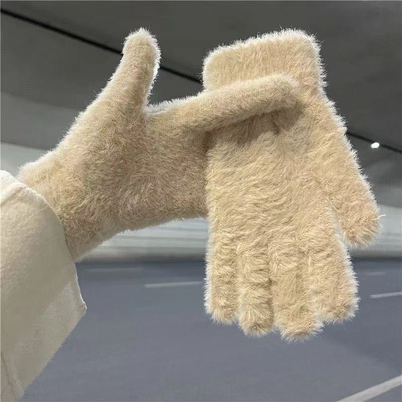 Gants en peluche
